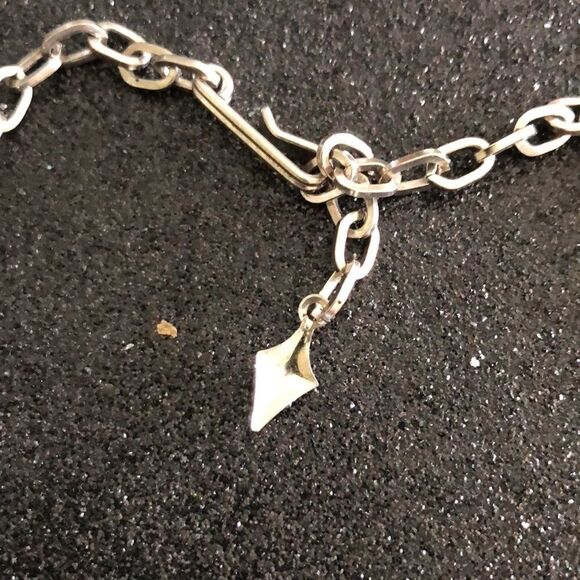 Vtg Silver Tone Blue Rhinestone Choker Necklace‎ - Picture 3 of 3